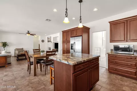 Kitchen - 1678 E Rawhide St, Gilbert, AZ 85296 photo 4 of 6