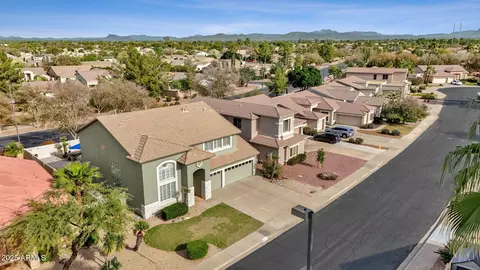 View/Area - 1678 E Rawhide St, Gilbert, AZ 85296 photo 2 of 5