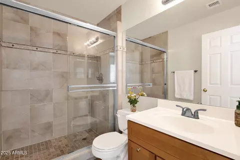 Bath - 1678 E Rawhide St, Gilbert, AZ 85296 photo 6 of 6