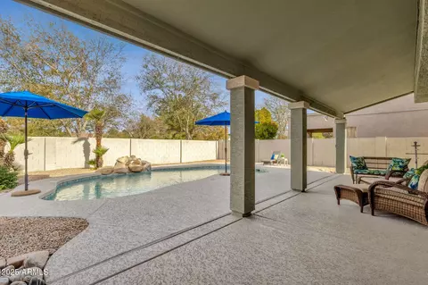 Exterior - 1678 E Rawhide St, Gilbert, AZ 85296 photo 9 of 10