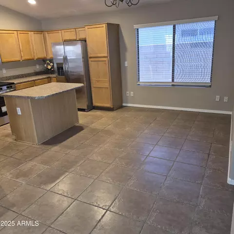 Kitchen - 10848 E Catalina Ave, Mesa, AZ 85208 photo 2 of 4