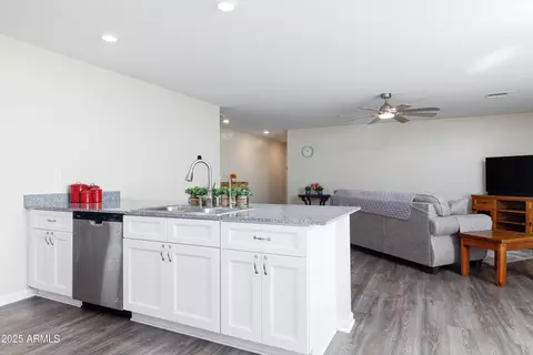 1256 S Lenora Loop, Benson, AZ 85602 photo 12