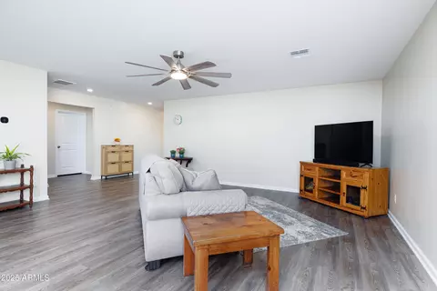 1256 S Lenora Loop, Benson, AZ 85602 photo 9