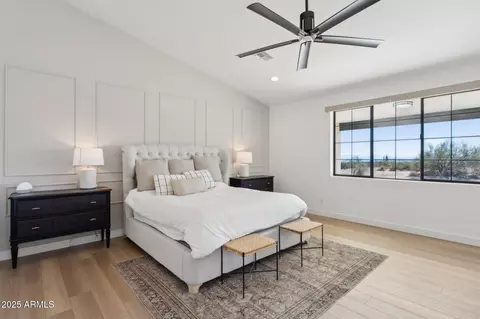 Bedroom - 576 E Tanglewood Trl, Phoenix, AZ 85085 photo 1 of 2