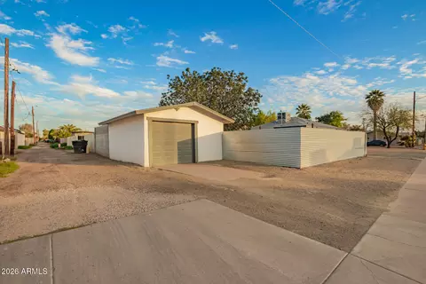 Exterior - 1328 E Weldon Ave, Phoenix, AZ 85014 photo 5 of 5