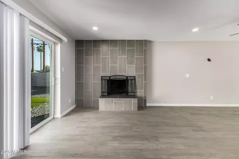 Living - 331 E Pierce St, Tempe, AZ 85288 photo 4 of 6