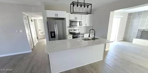 Kitchen - 331 E Pierce St, Tempe, AZ 85288 photo 1 of 3