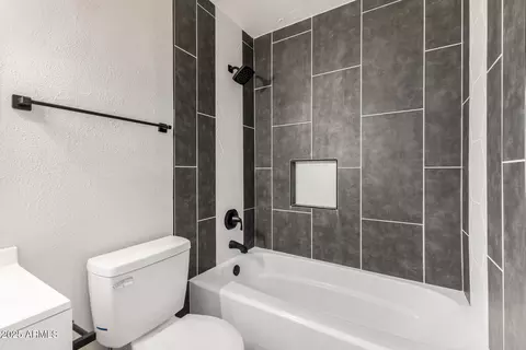 Bath - 331 E Pierce St, Tempe, AZ 85288 photo 4 of 4