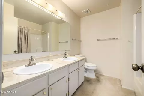 Bath - 1948 E Pegasus Dr, Tempe, AZ 85283 photo 2 of 4
