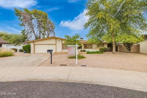 1948 E Pegasus Dr, Tempe, AZ 85283