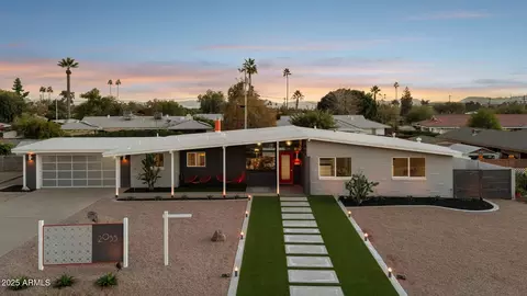2055 W Windsor Ave, Phoenix, AZ 85009