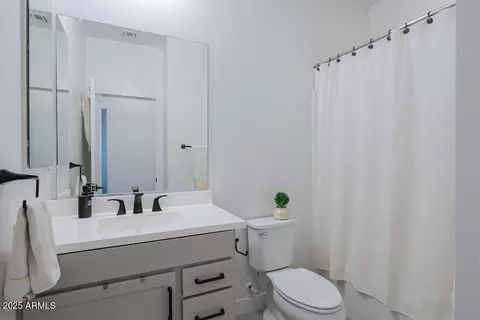 Bath - 25619 N 21st Ave, Phoenix, AZ 85085 photo 5 of 5