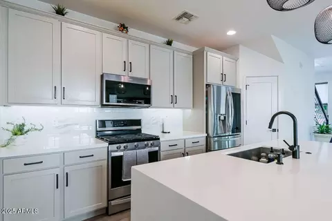 Kitchen - 25619 N 21st Ave, Phoenix, AZ 85085 photo 3 of 3