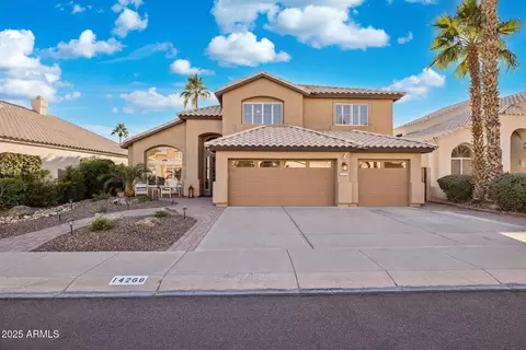 Exterior - 14268 S 12th Pl, Phoenix, AZ 85048 photo 2 of 15