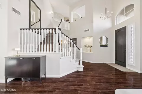 Entry Way - 14268 S 12th Pl, Phoenix, AZ 85048 photo 5 of 7