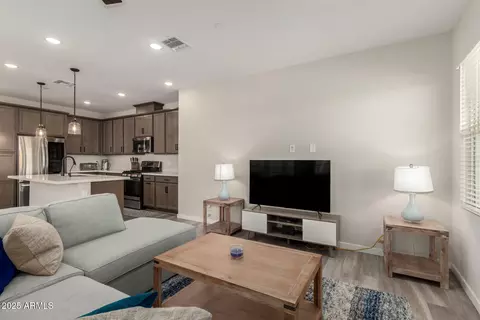 Living - 759 E Lark St #202, Gilbert, AZ 85297 photo 1 of 3