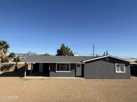 625 S Saguaro Dr, Apache Junction, AZ 85120