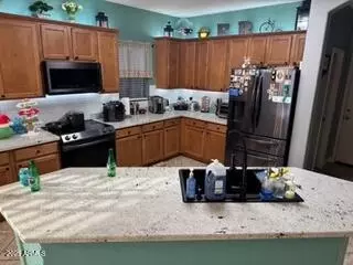 17841 W Acapulco Ln, Surprise, AZ 85388 photo 8