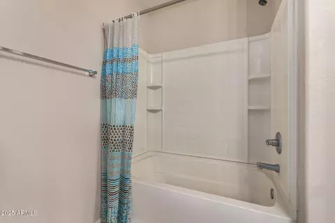 Bath - 2925 E Dunbar Dr, Phoenix, AZ 85042 photo 3 of 3