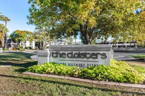 5207 N 24th St #201, Phoenix, AZ 85016