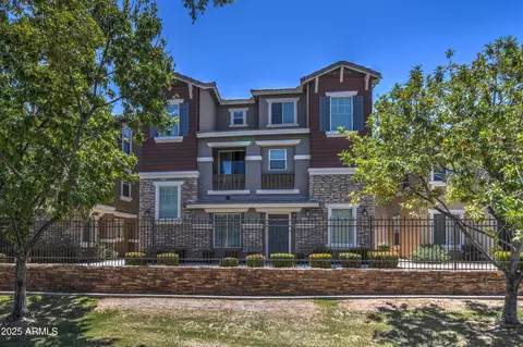 134 W Campbell Ct, Gilbert, AZ 85233