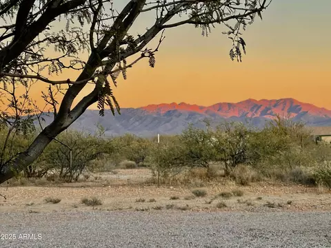 5280 S Pickett Pl, Sierra Vista, AZ 85650