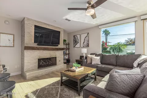 3845 E Glenrosa Ave, Phoenix, AZ 85018 photo 6