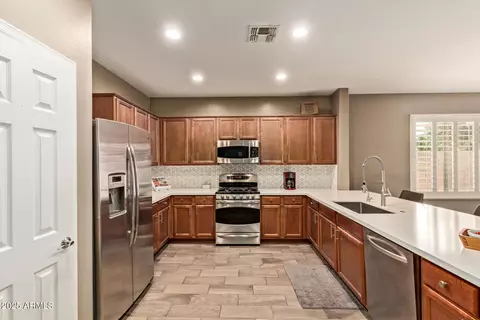 Kitchen - 3295 E Castanets Dr, Gilbert, AZ 85298 photo 1 of 1