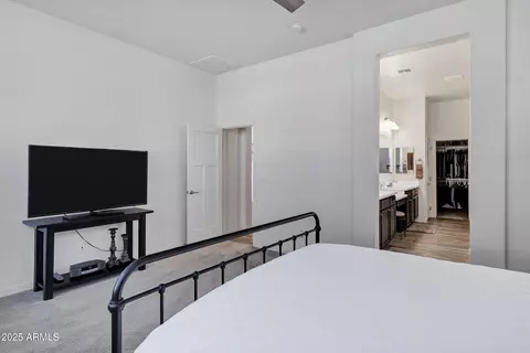 Bedroom - 10104 E Nichols Ave, Mesa, AZ 85209 photo 4 of 4
