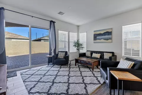 Living - 10104 E Nichols Ave, Mesa, AZ 85209 photo 2 of 5