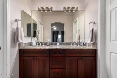 Bath - 2109 E Mallard Ct, Gilbert, AZ 85234 photo 1 of 3