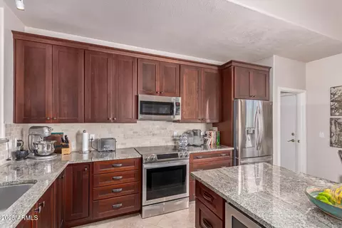Kitchen - 2109 E Mallard Ct, Gilbert, AZ 85234 photo 1 of 3