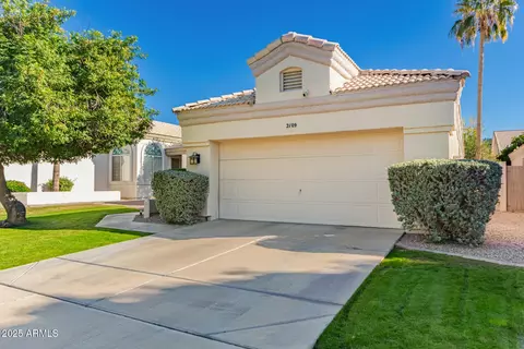 Exterior - 2109 E Mallard Ct, Gilbert, AZ 85234 photo 3 of 7