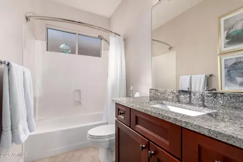 Bath - 2109 E Mallard Ct, Gilbert, AZ 85234 photo 3 of 3