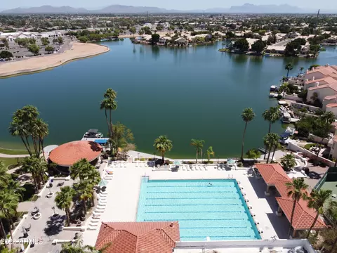 View/Area - 2109 E Mallard Ct, Gilbert, AZ 85234 photo 5 of 8