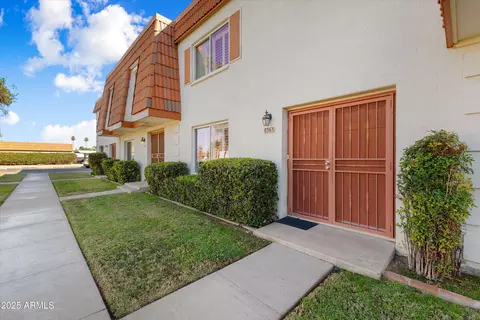 8363 E Indian School Rd, Scottsdale, AZ 85251
