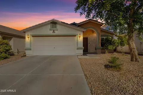 45242 W Sage Brush Dr, Maricopa, AZ 85139