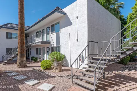 2539 N 48th St, Phoenix, AZ 85008