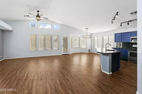 Living - 3041 S Aletta --, Mesa, AZ 85212 photo 1 of 4