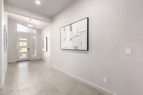 Entry Way - 1115 E Paseo Way, Phoenix, AZ 85042 photo 2 of 3