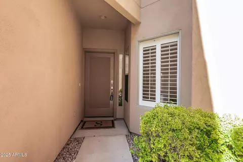 4140 N 21st St #3, Phoenix, AZ 85016