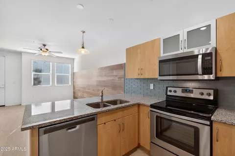 Kitchen - 2349 E Hidalgo Ave, Phoenix, AZ 85040 photo 1 of 2
