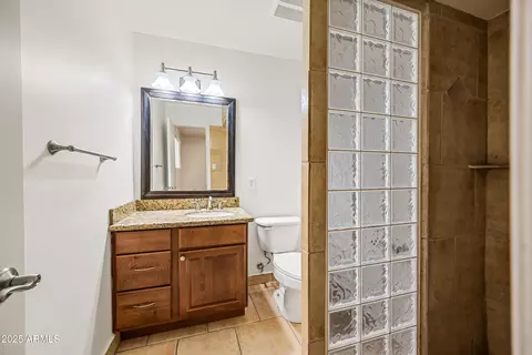Bath - 3823 W Lawrence Rd, Phoenix, AZ 85019 photo 1 of 3