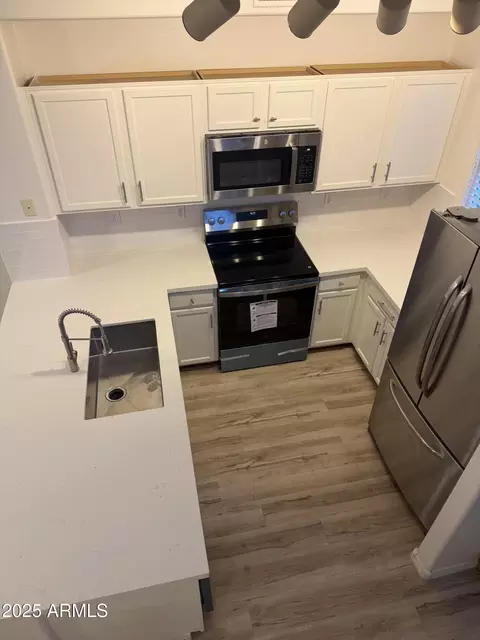Kitchen - 4118 E Jasper Dr, Gilbert, AZ 85296 photo 2 of 2