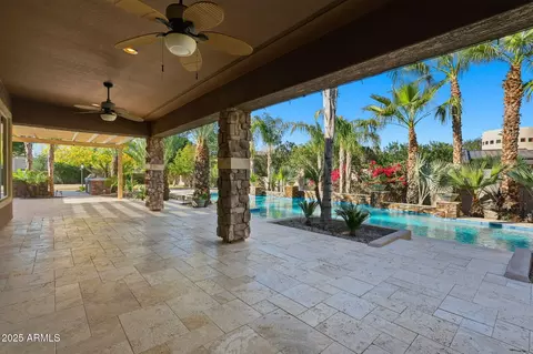 Exterior - 2218 E Brooks Farm Rd, Gilbert, AZ 85298 photo 9 of 19