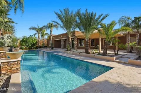 Exterior - 2218 E Brooks Farm Rd, Gilbert, AZ 85298 photo 15 of 19
