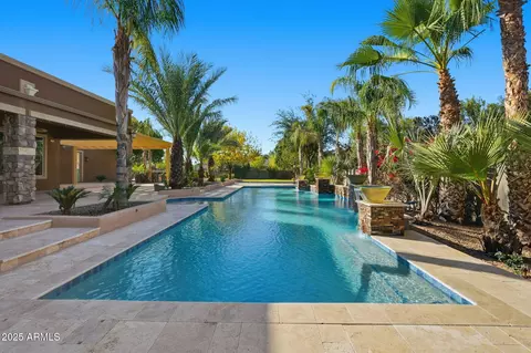 Exterior - 2218 E Brooks Farm Rd, Gilbert, AZ 85298 photo 10 of 19