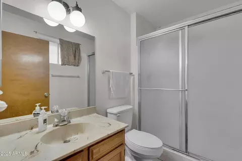 Bath - 2812 E Concho Ave, Mesa, AZ 85204 photo 2 of 2