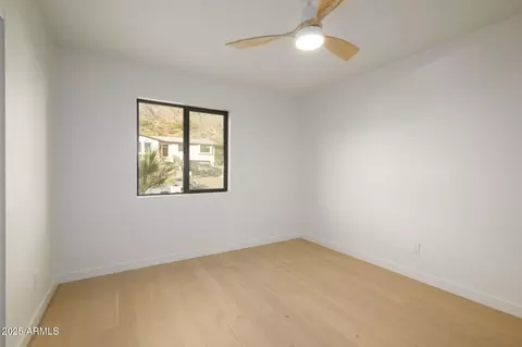 2225 E Belmont Ave, Phoenix, AZ 85020 photo 9