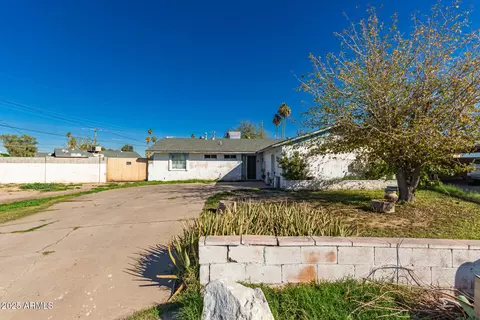 4025 N 59th Dr, Phoenix, AZ 85033